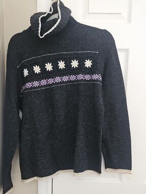 Sarah Spencer Black Turtleneck Sweater with White and Purple Trim